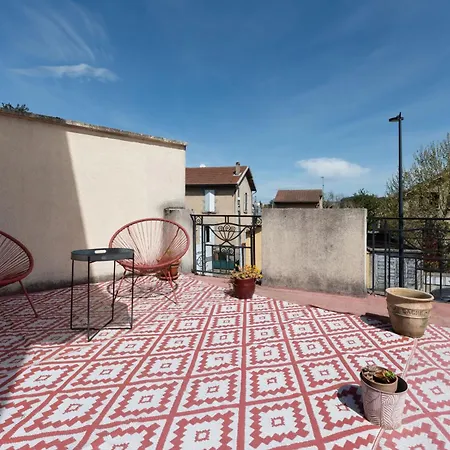 Homestay Demeure Urbaine *